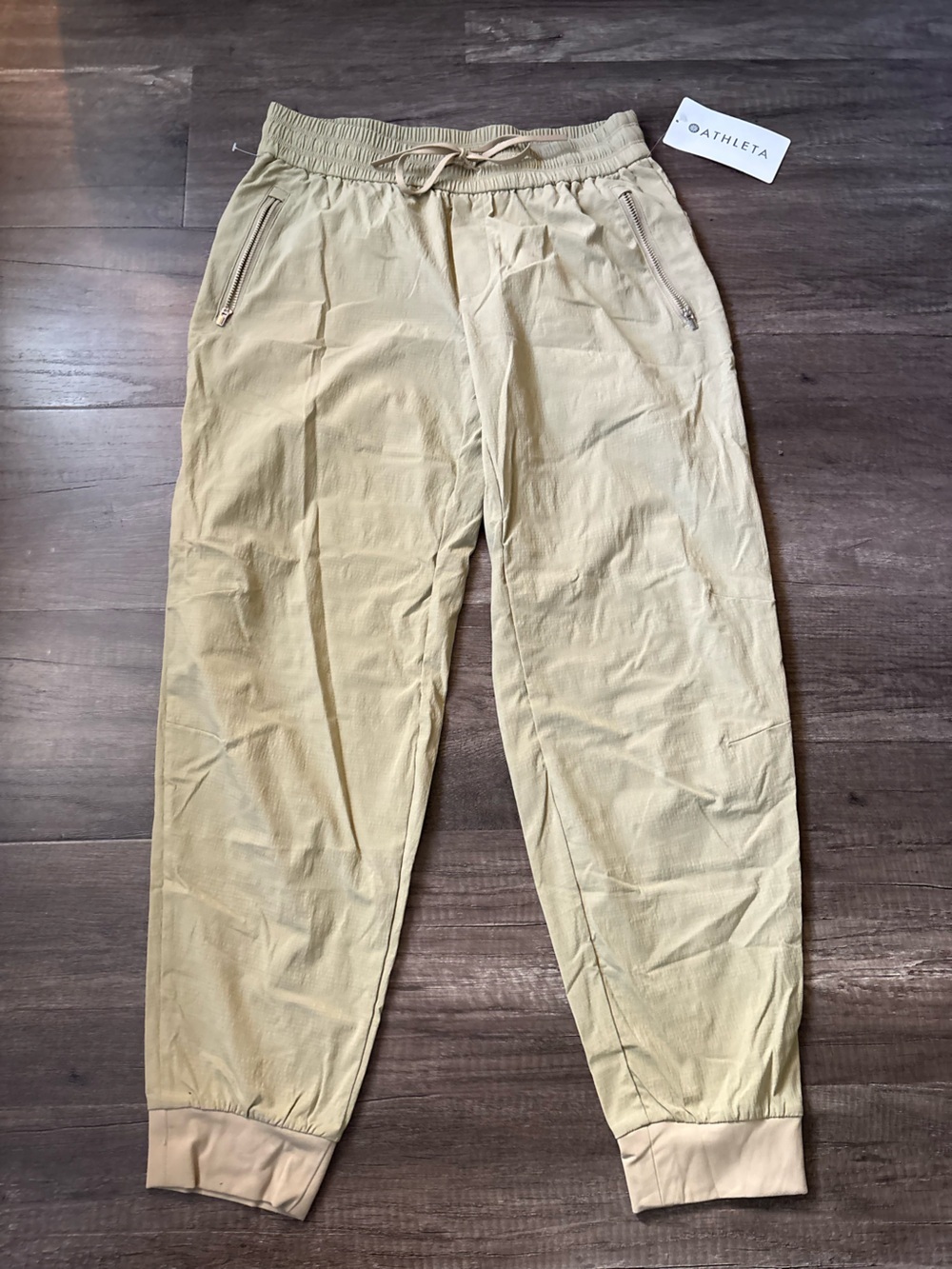 NWT Athleta Trekkie North Jogger Pants Light Sage Khaki Tan